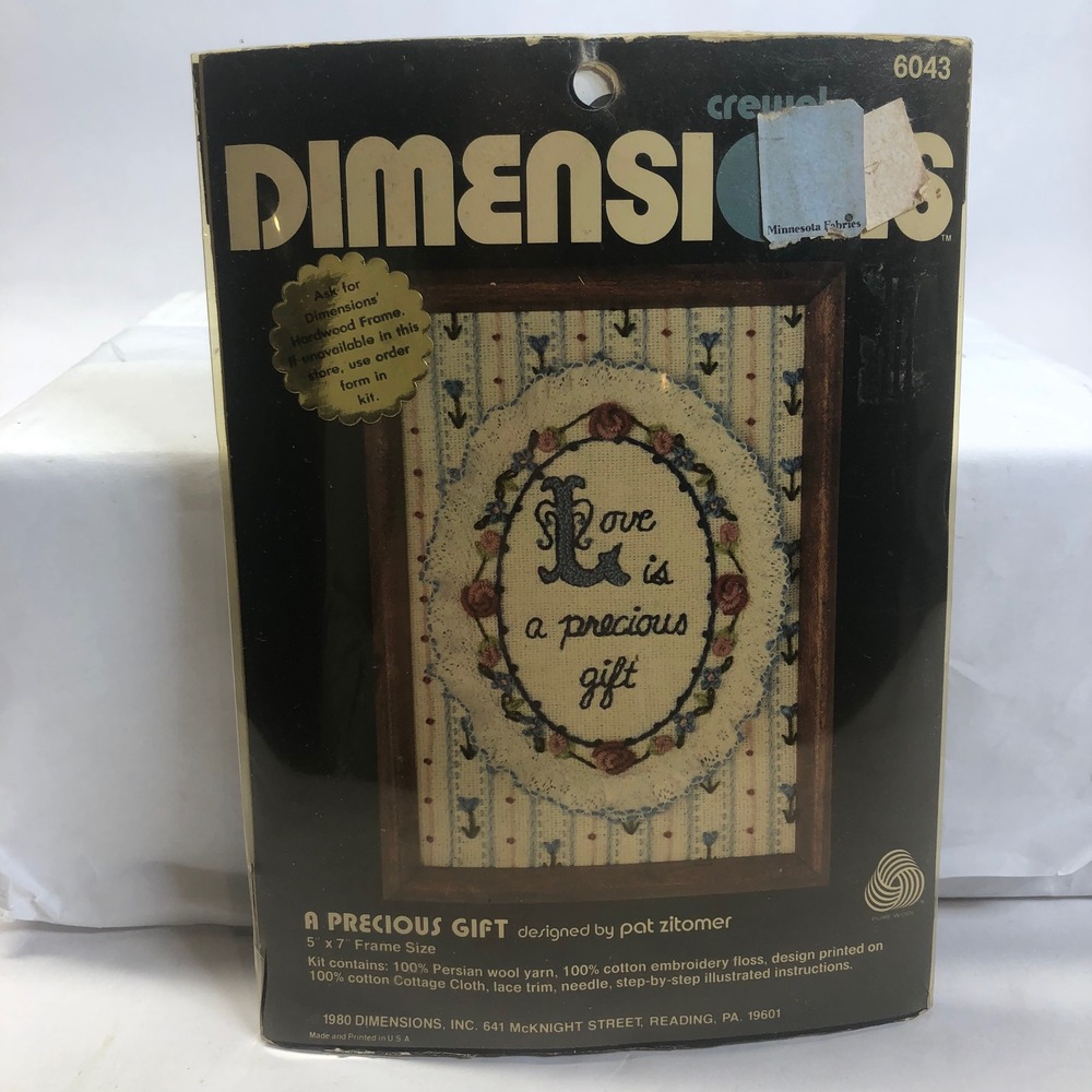 Dimensions Precious Gift Cross Stitch Kit Love a‎ Precious Gift Pat Zitomer 1980